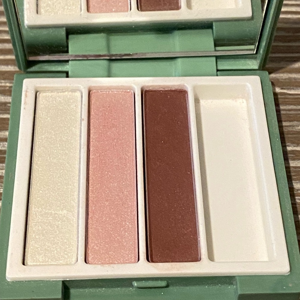 Clinique High Impact Eye Shadow Trio Sugar Sugar & Rose Wine Duo SWATCHED